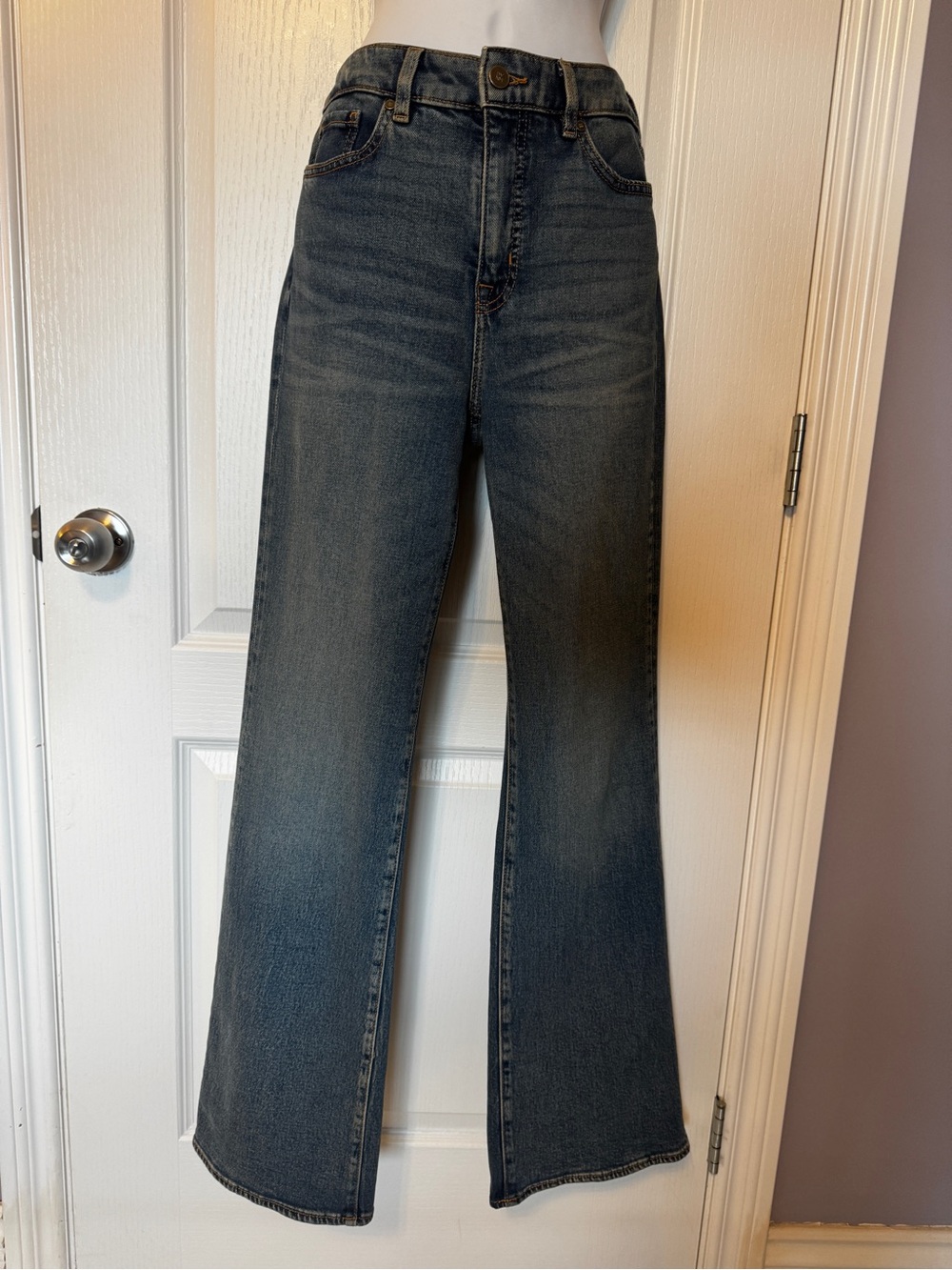 Dynamite Elodie Wide Leg Jeans Size 26

Description: